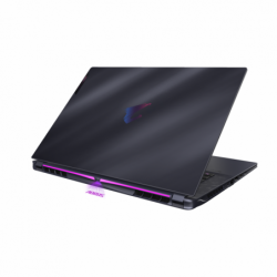 Gb aorus 16x 9sg i7 rtx4070...